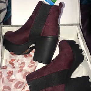 Ankle booties